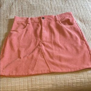 Women’s blush pink skirt